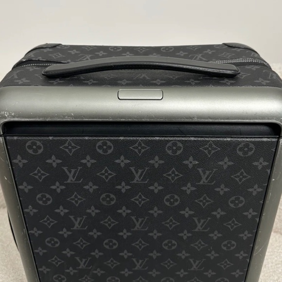 Authentic Louis Vuitton Horizon 55 Eclipse Monogram - Picture 5 of 16